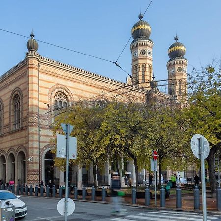 Super Central Super Small Budapest Exterior photo